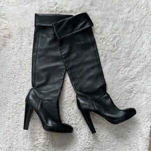 STEVE MADDEN Identity Black Tall Pebble Leather Heeled Boots - Size 8